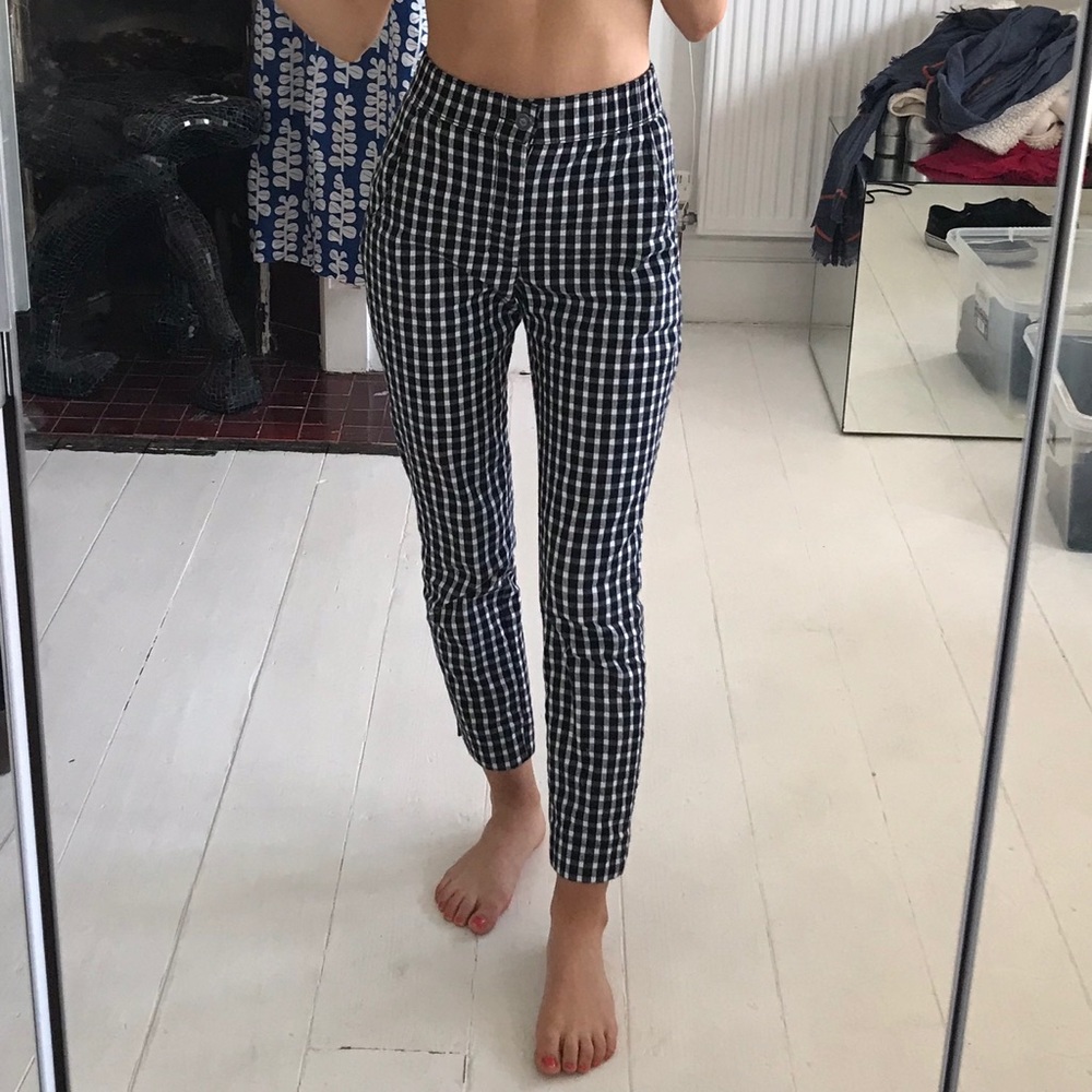 Patterned Hollister pants